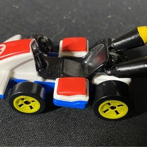 2021 Hot Wheels Mario Kart in almost perfect condition.